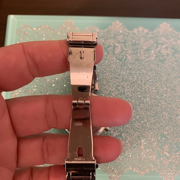 Michael Kors women watch - Picture 10 of 13